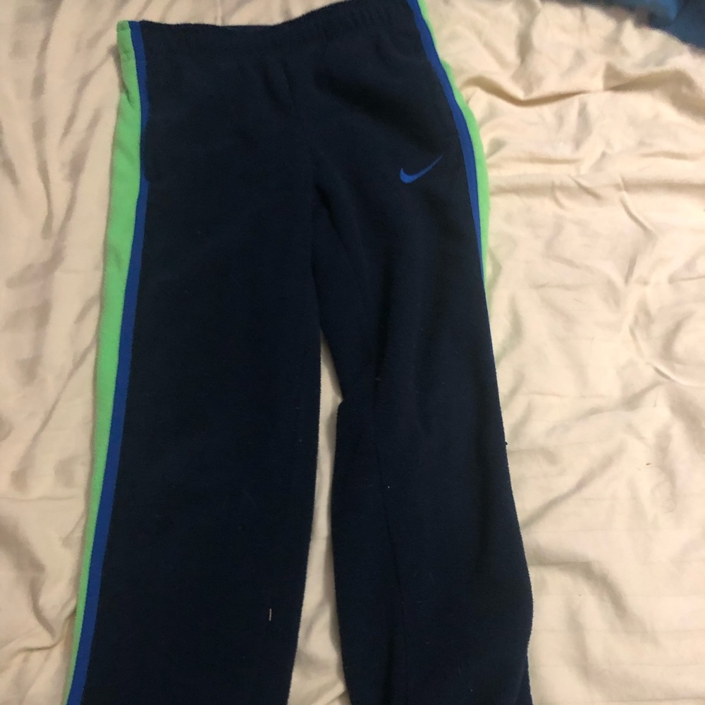 Boys Nike fleece joggers size 7